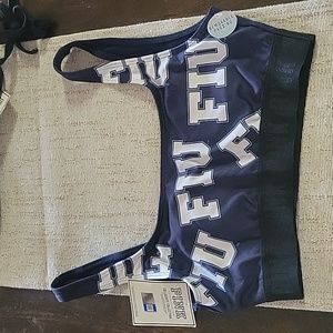 Pink Victoria secret sports bra.